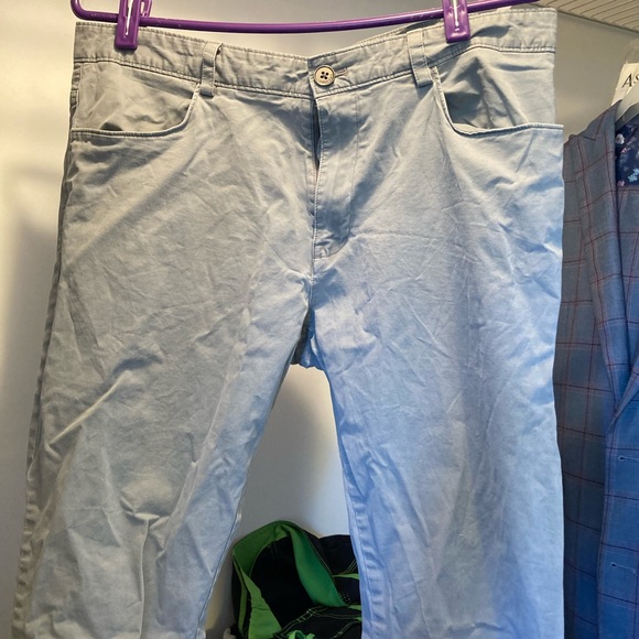 2 pairs of Calvin Klein jeans - Picture 3 of 4